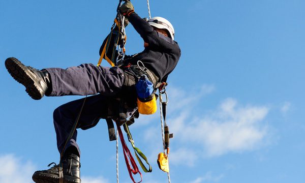 Equipos de Protección para Rescate. Espacios Confinados y Alturas